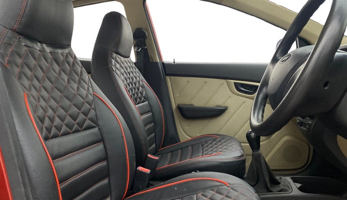 2013 Hyundai Eon D-LITE+, Petrol, Manual, 70,244 km, Right Side Front Door Cabin