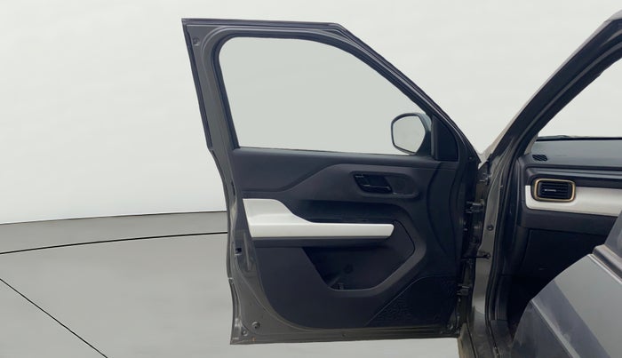 2024 Tata PUNCH ACCOMPLISHED MT, Petrol, Manual, 13,603 km, LHS Front Door