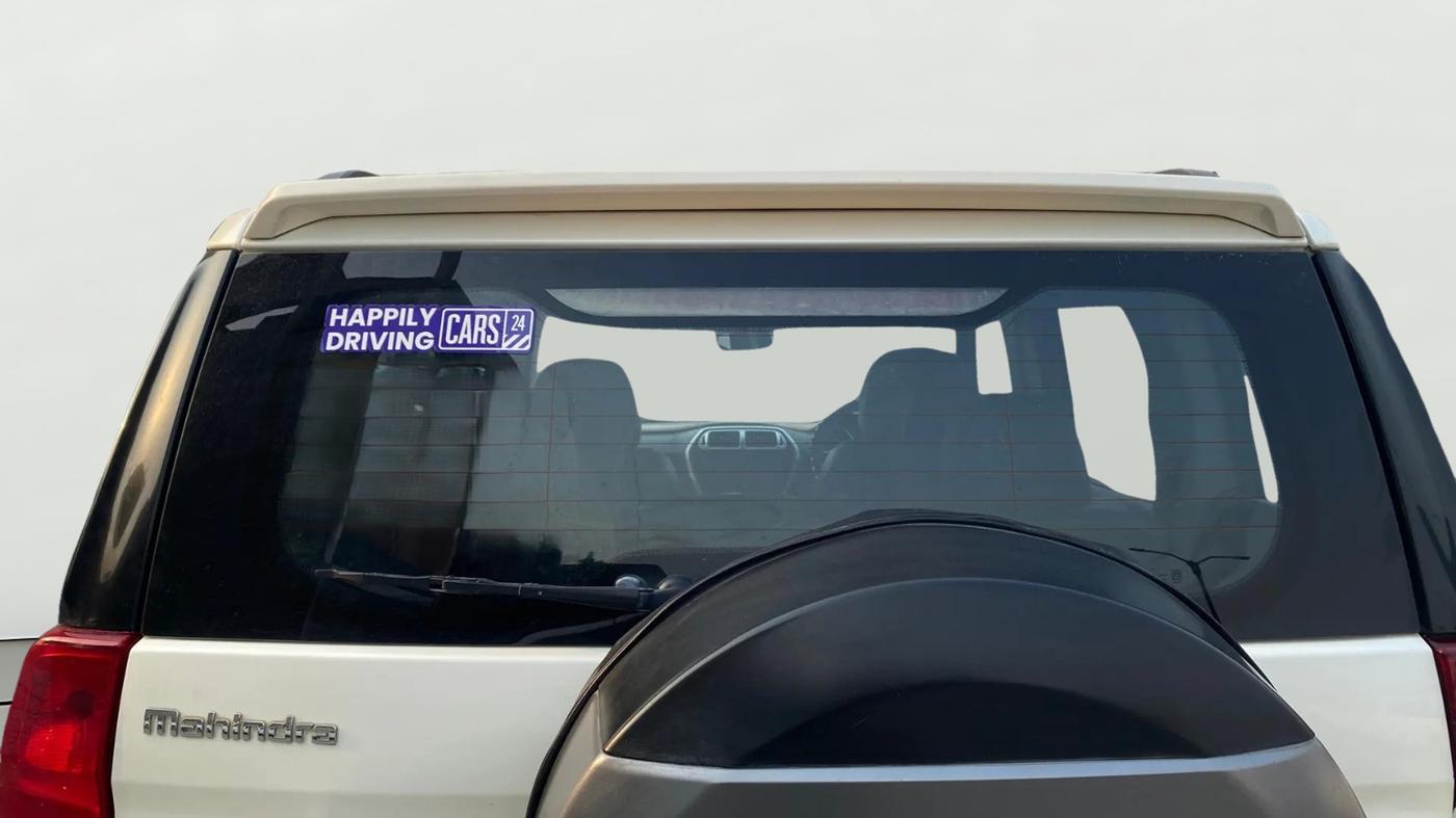 2018 Mahindra TUV300 T10, Diesel, Manual, 59,637 km, Rear Windshield