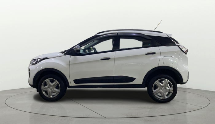 2022 Tata NEXON XM DIESEL, Diesel, Manual, 92,447 km, Left Side