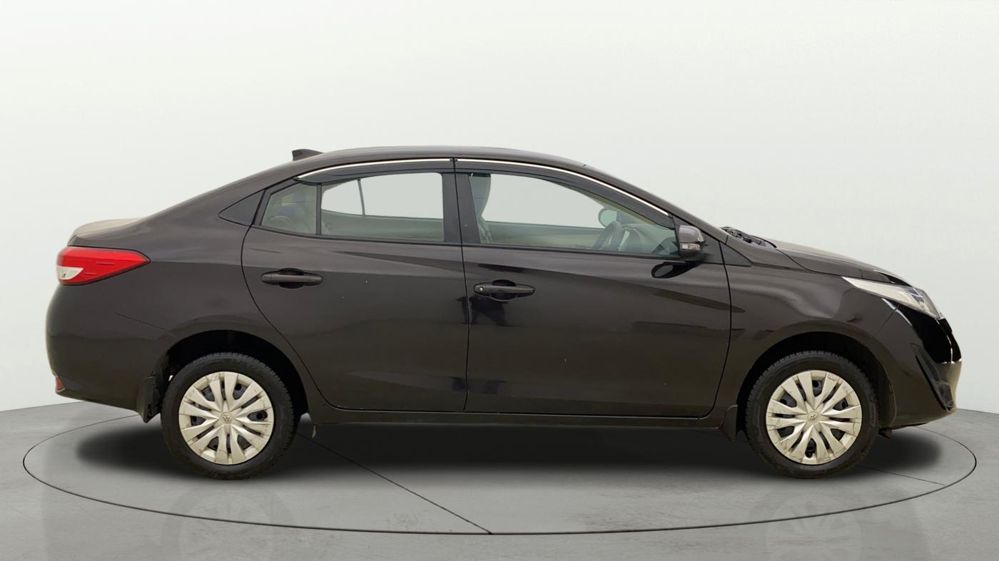 2018 Toyota YARIS G MT, Petrol, Manual, 51,375 km, Right Side View