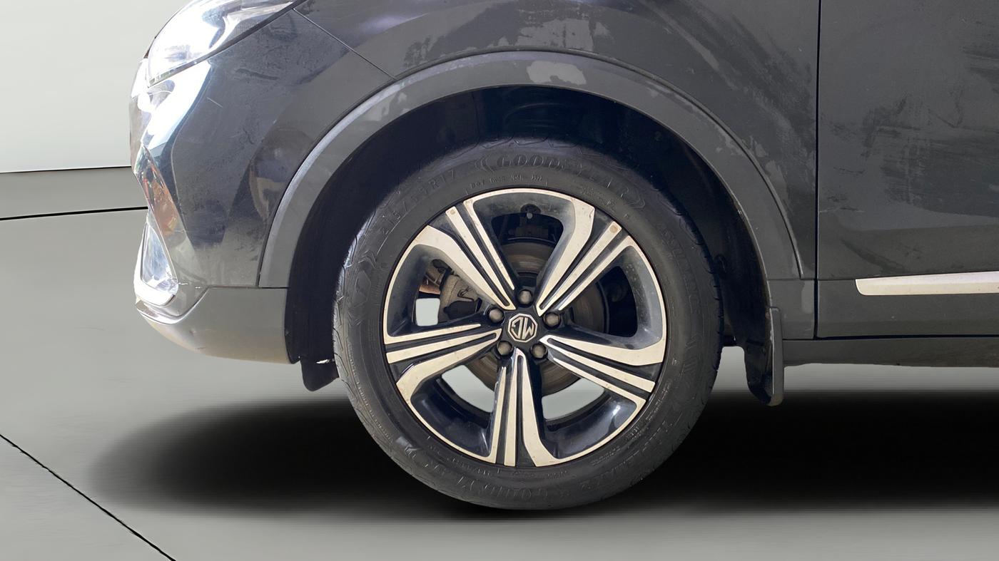 2022 MG ASTOR SHARP EX 1.5 MT, Petrol, Manual, 31,884 km, Left Front Wheel
