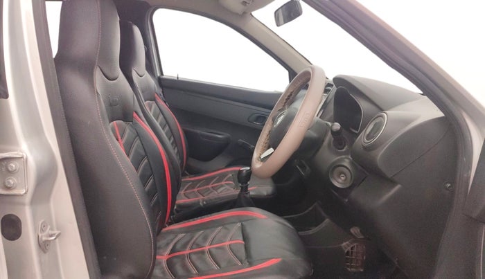 2017 Renault Kwid RXL, Petrol, Manual, 31,480 km, Right Side Front Door Cabin