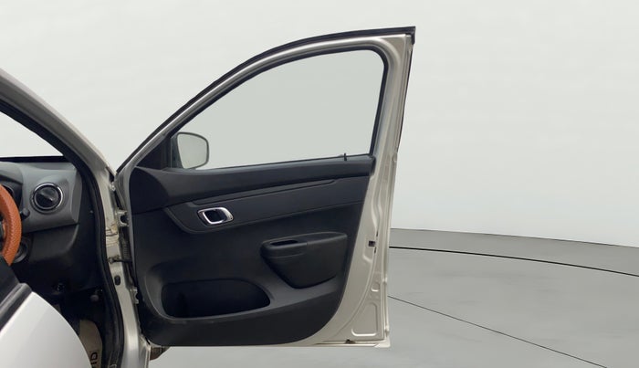 2020 Renault Kwid RXT 1.0 AMT (O), Petrol, Automatic, 19,478 km, RHS Front Door