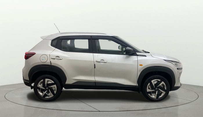 2022 Nissan MAGNITE XE, Petrol, Manual, 24,110 km, Right Side View