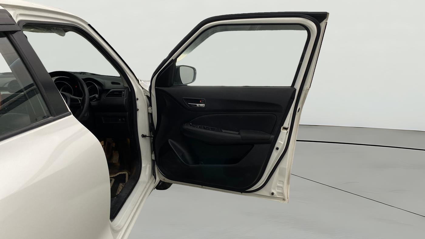 2019 Maruti Swift VXI, Petrol, Manual, 46,574 km, RHS Front Door