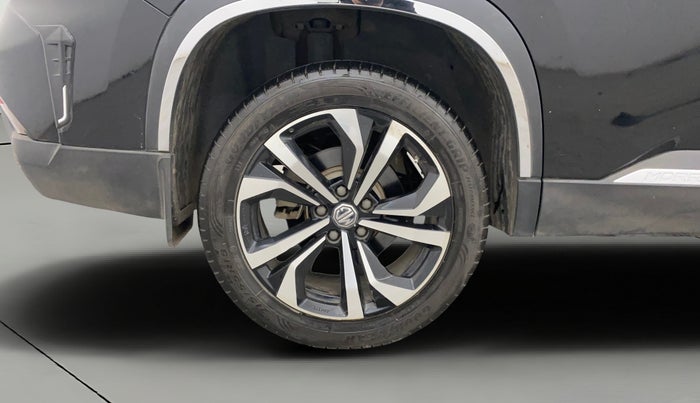 2023 MG HECTOR PLUS SHARP PRO 1.5 PETROL TURBO CVT 6 STR, Petrol, Automatic, 35,383 km, Right Rear Wheel
