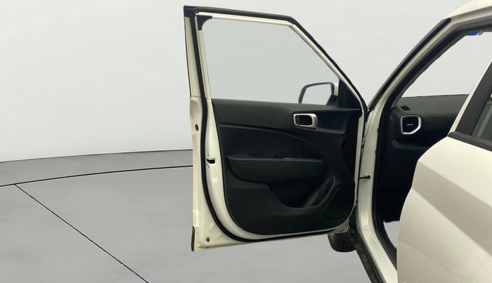 2021 Hyundai VENUE S+ 1.2, Petrol, Manual, 8,602 km, LHS Front Door