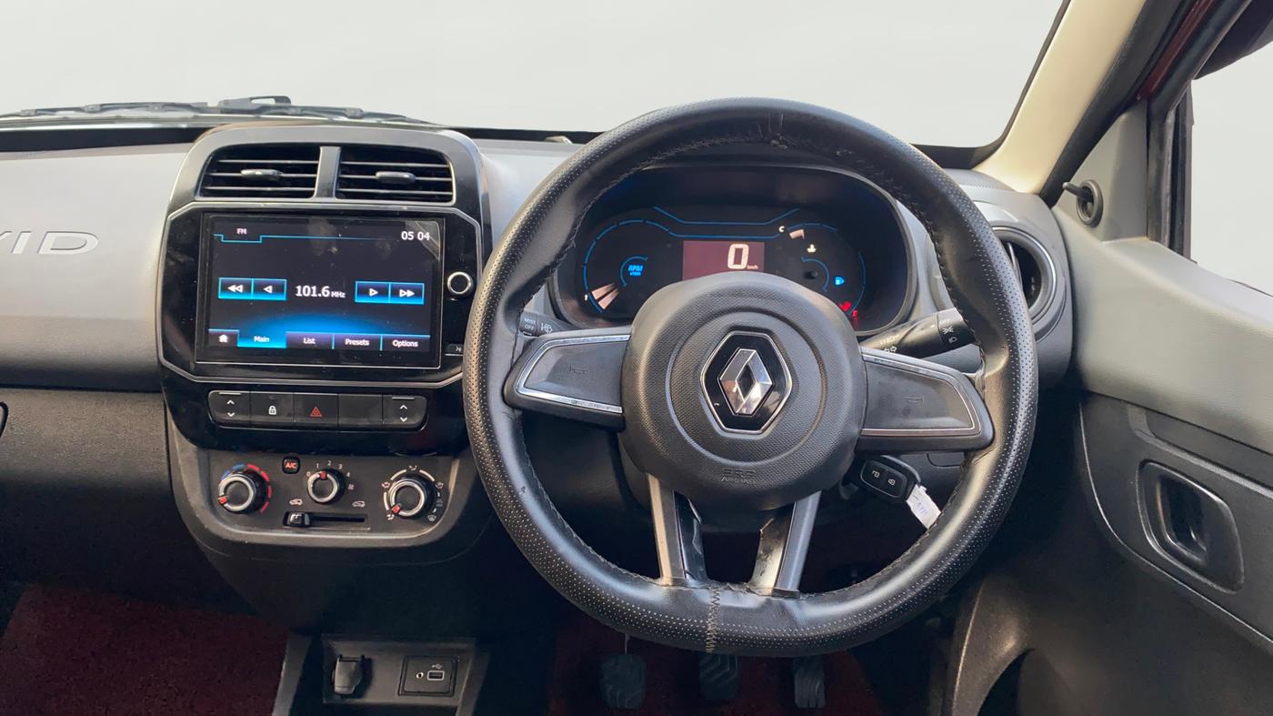 2020 Renault Kwid RXT 1.0 (O), Petrol, Manual, 17,442 km, Steering Wheel Close Up