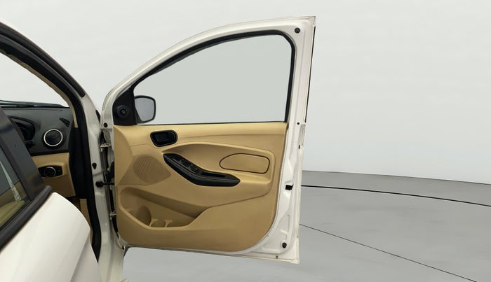 2018 Ford Figo Aspire TREND 1.5 DIESEL, Diesel, Manual, 1,36,889 km, RHS Front Door