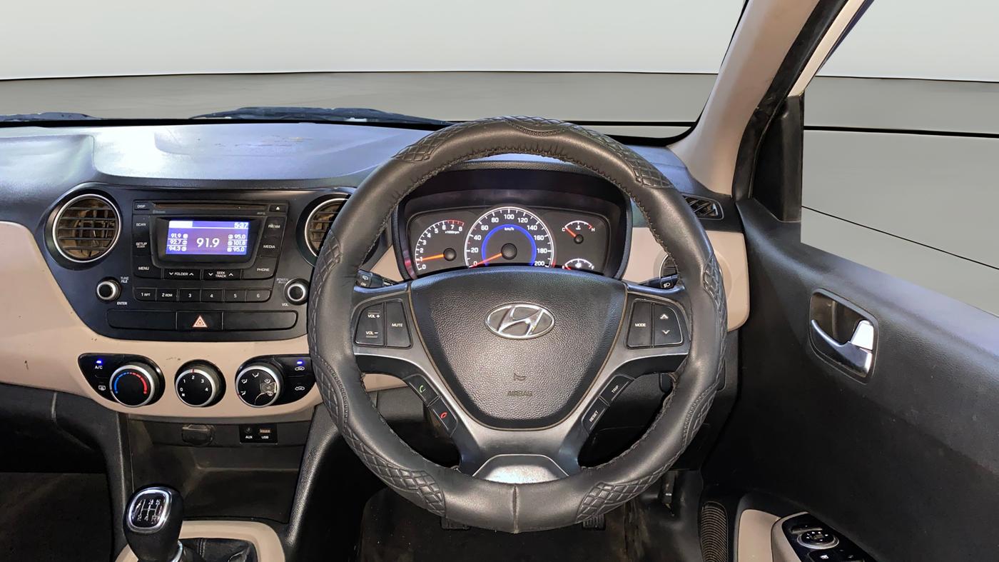 2015 Hyundai Grand i10 ASTA (O) 1.2 KAPPA VTVT, Petrol, Manual, 46,142 km, Steering Wheel Close Up