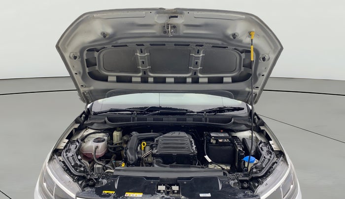 2022 Volkswagen VIRTUS HIGHLINE TSI 1.0 AT, Petrol, Automatic, 42,682 km, Open Bonet