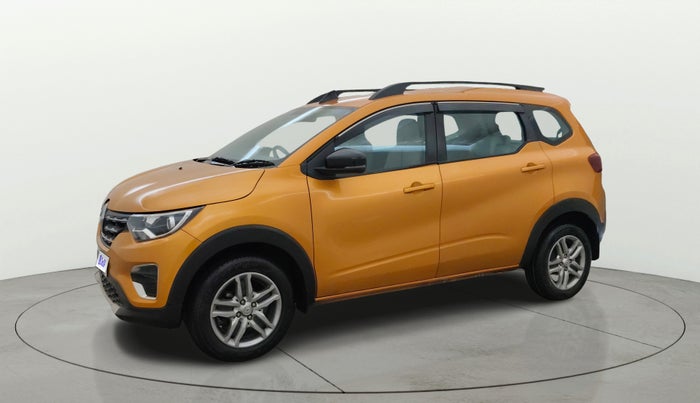 2022 Renault TRIBER RXZ, Petrol, Manual, 36,435 km, Left Front Diagonal