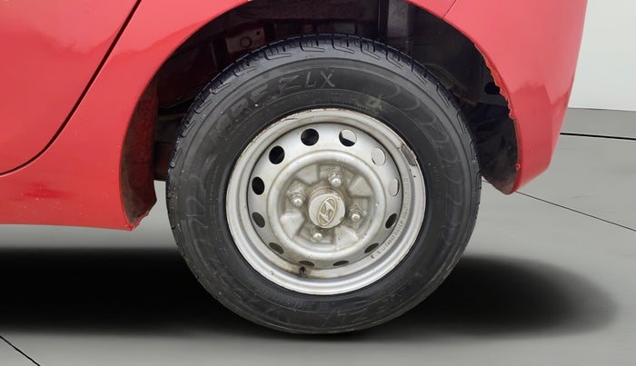 2014 Hyundai Eon D-LITE, Petrol, Manual, 76,437 km, Left Rear Wheel