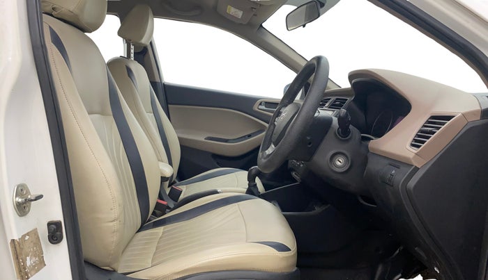 2018 Hyundai Elite i20 SPORTZ 1.2, Petrol, Manual, 89,909 km, Right Side Front Door Cabin
