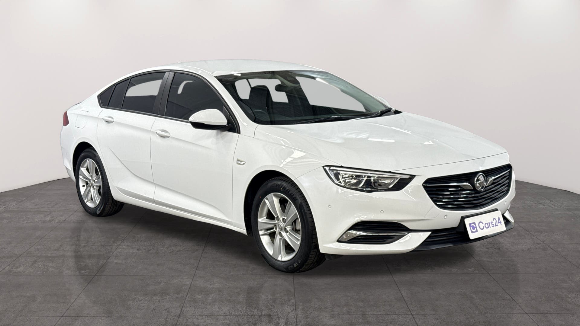 Holden Commodore image