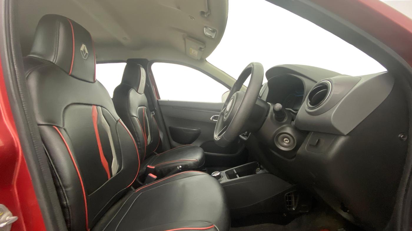 2020 Renault Kwid RXT 1.0 AMT (O), Petrol, Automatic, 50,196 km, Right Side Front Door Cabin