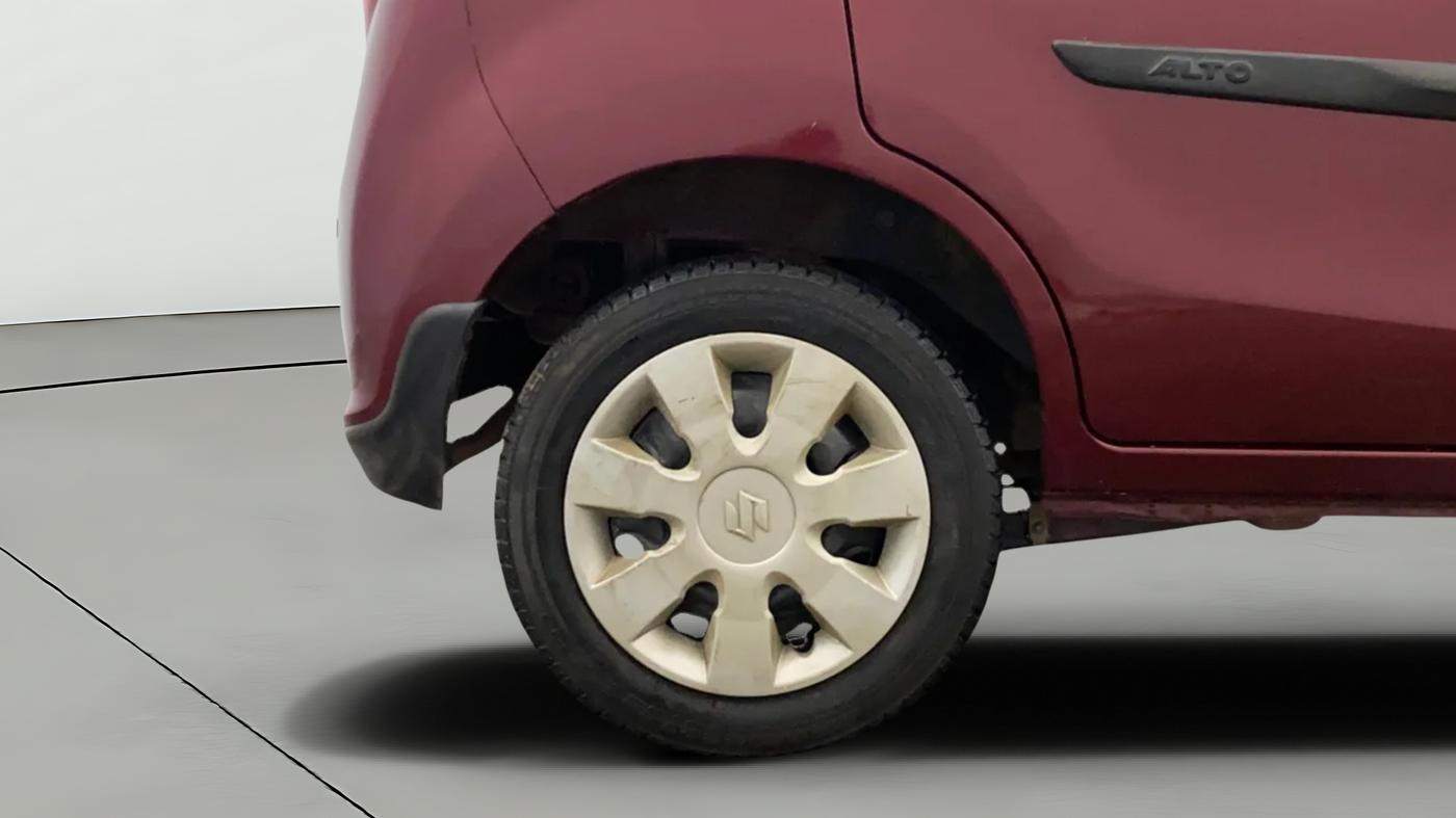 2016 Maruti Alto K10 VXI, Petrol, Manual, 47,653 km, Right Rear Wheel