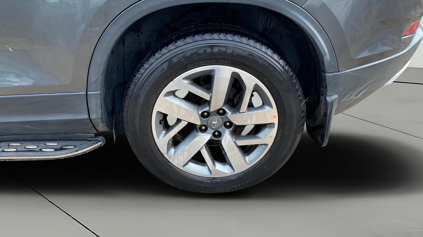 2021 Tata Safari XZ PLUS, Diesel, Manual, 76,614 km, Left Rear Wheel