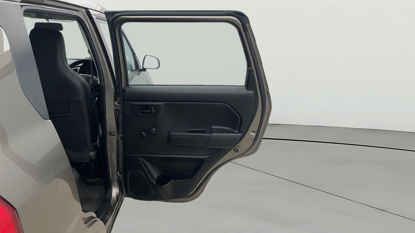 2022 Maruti New Wagon-R LXI 1.0, Petrol, Manual, 7,940 km, RHS Rear Door