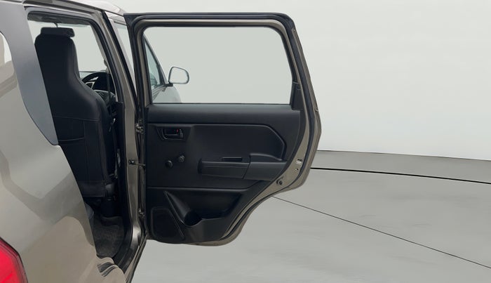 2022 Maruti New Wagon-R LXI 1.0, Petrol, Manual, 7,940 km, RHS Rear Door