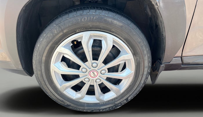 2022 Nissan MAGNITE XL, Petrol, Manual, 63,952 km, Left Front Wheel