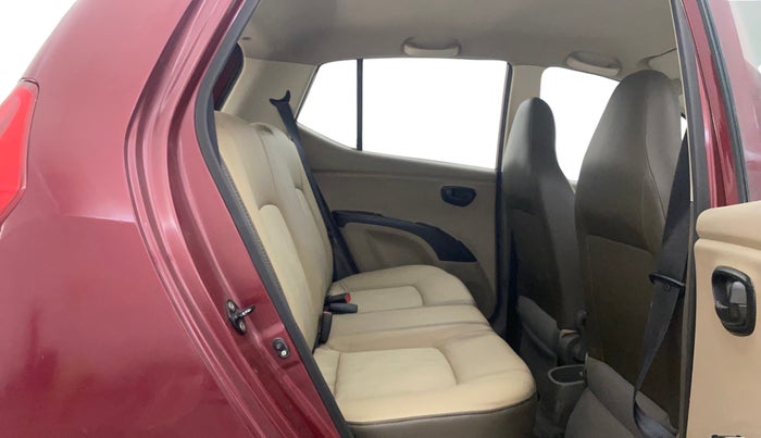 2013 Hyundai i10 MAGNA 1.1, Petrol, Manual, 1,19,983 km, Right Side Rear Door Cabin