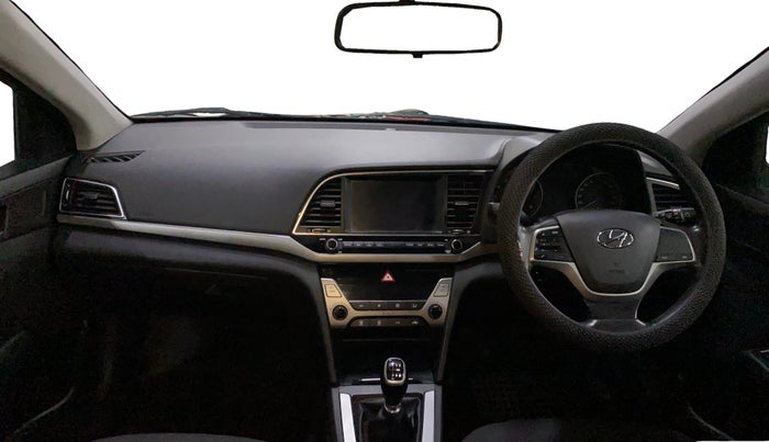 2017 Hyundai New Elantra 2.0 SX MT PETROL, Petrol, Manual, 95,809 km, Dashboard