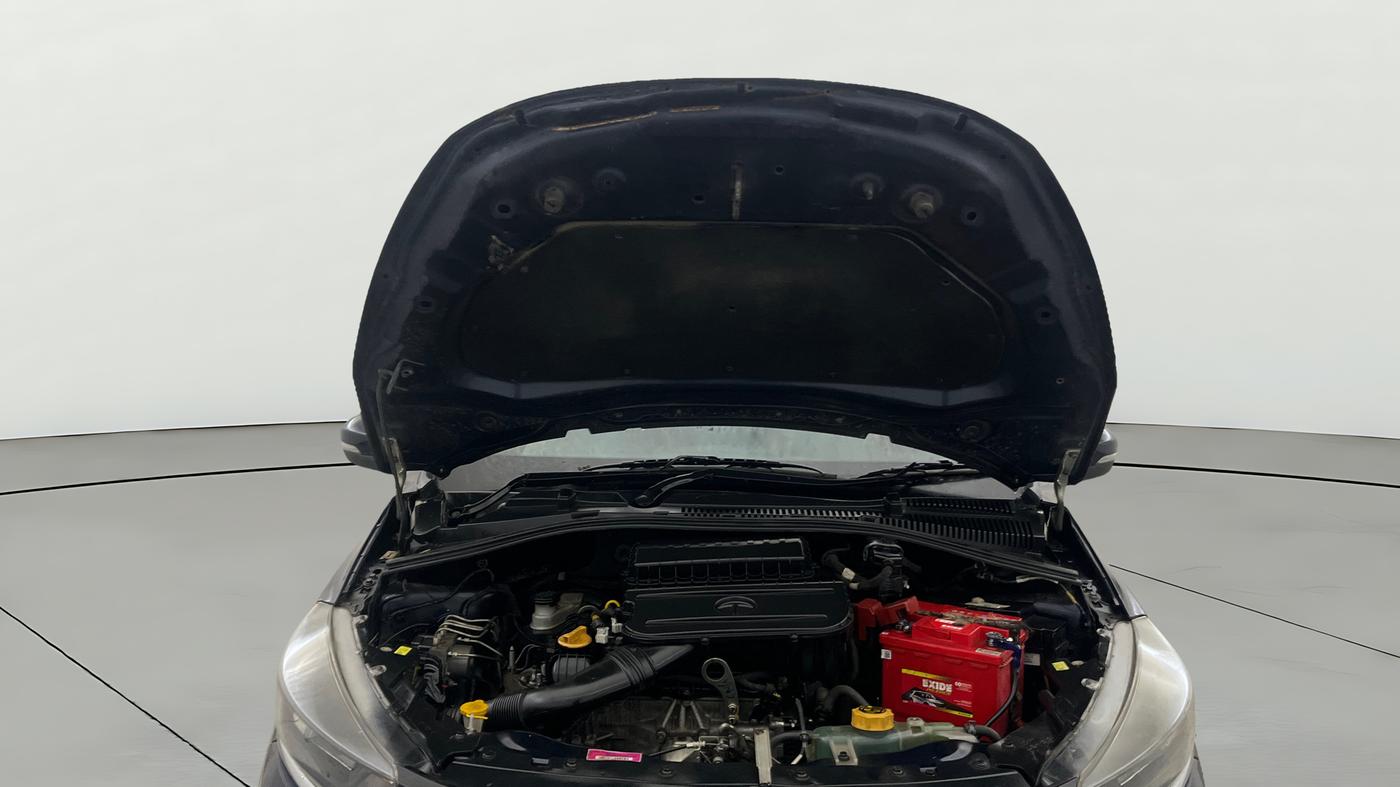 2022 Tata Tiago XT CNG, CNG, Manual, 1,13,357 km, Open Bonet