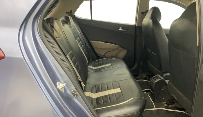 2016 Hyundai Grand i10 SPORTZ 1.2 KAPPA VTVT, Petrol, Manual, 87,020 km, Right Side Rear Door Cabin