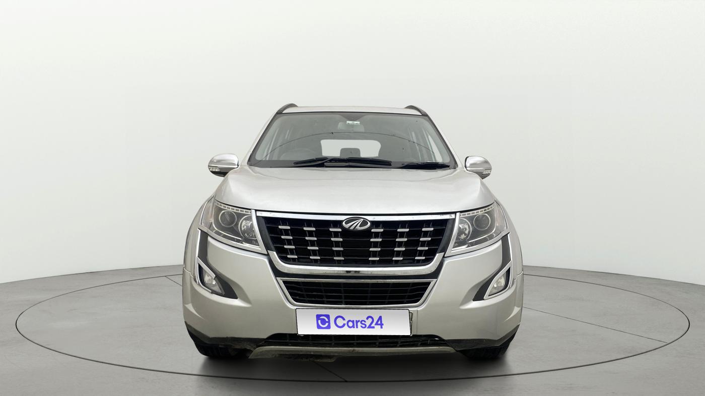2020 Mahindra XUV500 W7, Diesel, Manual, 68,921 km, Front