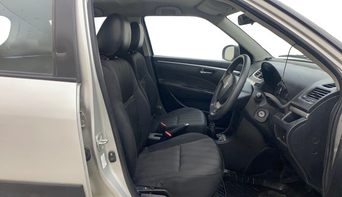 2013 Maruti Swift VXI, Petrol, Manual, 99,088 km, Right Side Front Door Cabin
