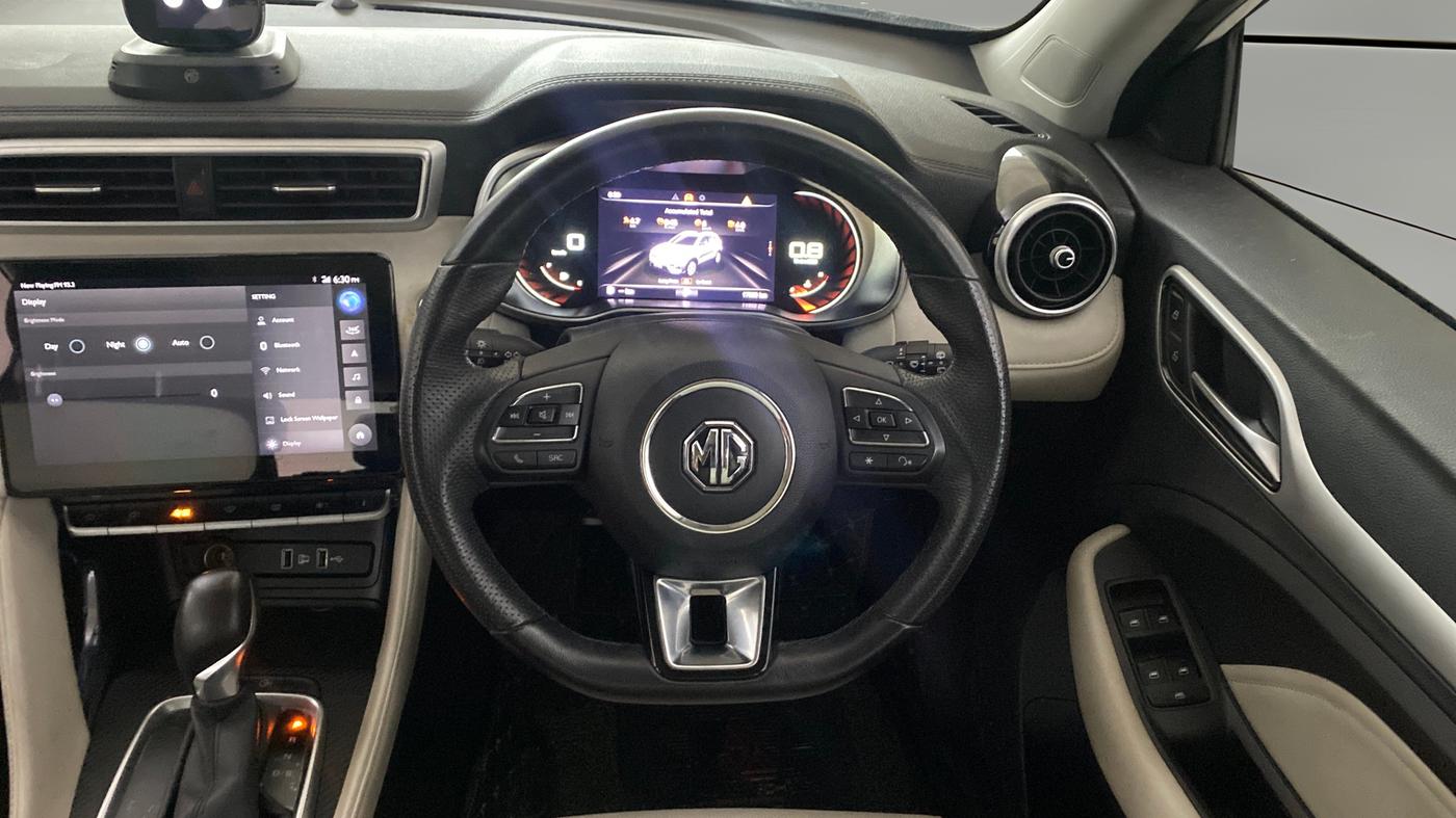 2022 MG ASTOR SHARP 1.5 CVT, Petrol, Automatic, 17,954 km, Steering Wheel Close Up