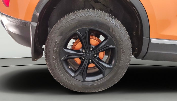 2019 Tata Harrier XZ 2.0L, Diesel, Manual, 40,171 km, Right Rear Wheel