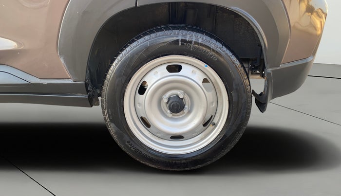 2024 Nissan MAGNITE  XE AMT EZ Shift, Petrol, Automatic, 15,036 km, Left Rear Wheel