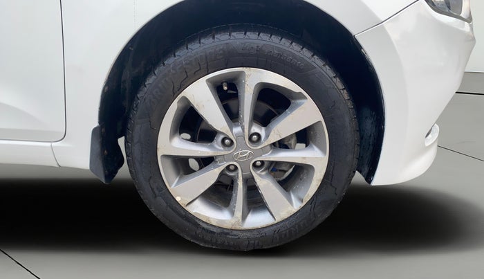 2017 Hyundai Elite i20 ASTA 1.2 DUAL TONE, Petrol, Manual, 58,548 km, Right Front Wheel