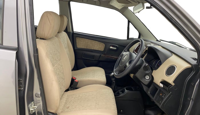2018 Maruti Wagon R 1.0 VXI, Petrol, Manual, 72,141 km, Right Side Front Door Cabin