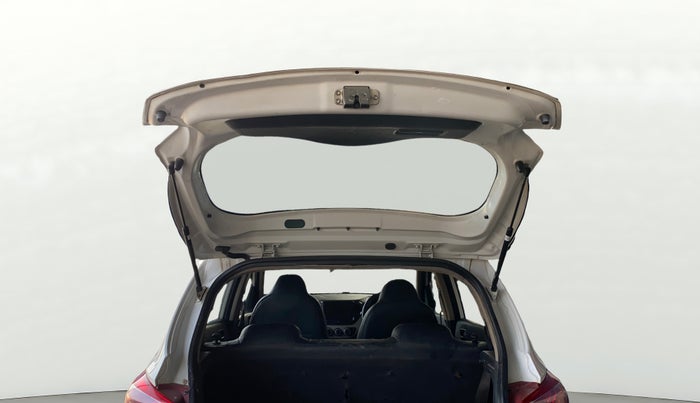 2014 Hyundai Grand i10 MAGNA 1.2 KAPPA VTVT, CNG, Manual, 1,30,977 km, Boot Door Open