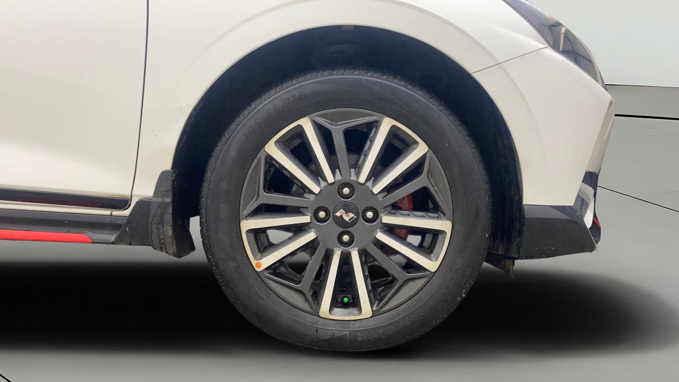 2022 Hyundai NEW I20 N LINE N8 1.0 TURBO GDI IMT, Petrol, Manual, 20,683 km, Right Front Wheel