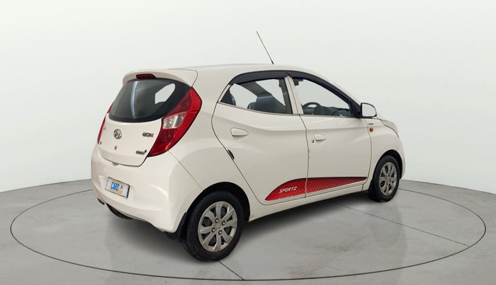 2014 Hyundai Eon 1.0 MAGNA +, Petrol, Manual, 52,140 km, Right Back Diagonal