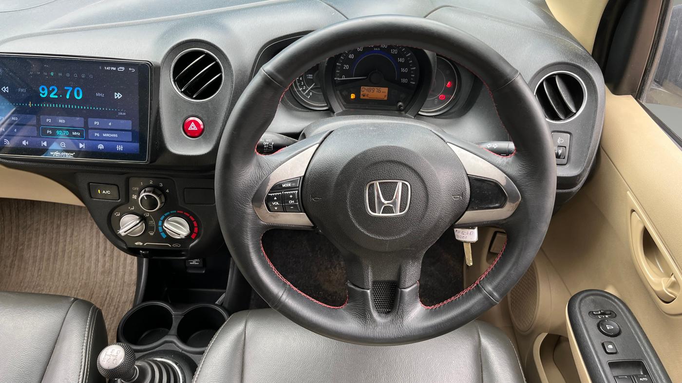 2015 Honda Amaze 1.2L I-VTEC S, Petrol, Manual, 48,976 km, Steering Wheel Close Up