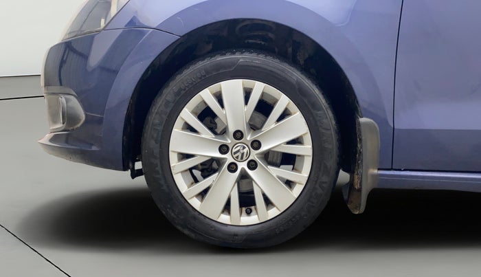 2014 Volkswagen Vento HIGHLINE 1.2 TSI, Petrol, Manual, 1,13,524 km, Left Front Wheel