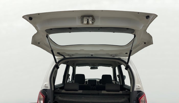 2014 Maruti Wagon R 1.0 LXI, Petrol, Manual, 65,448 km, Boot Door Open