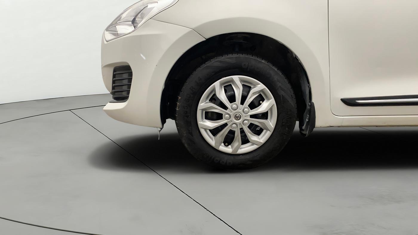 2022 Maruti Swift VXI, Petrol, Manual, 1,37,910 km, Left Front Wheel