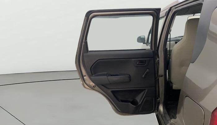 2021 Maruti New Wagon-R LXI CNG 1.0, CNG, Manual, 71,408 km, LHS Rear Door