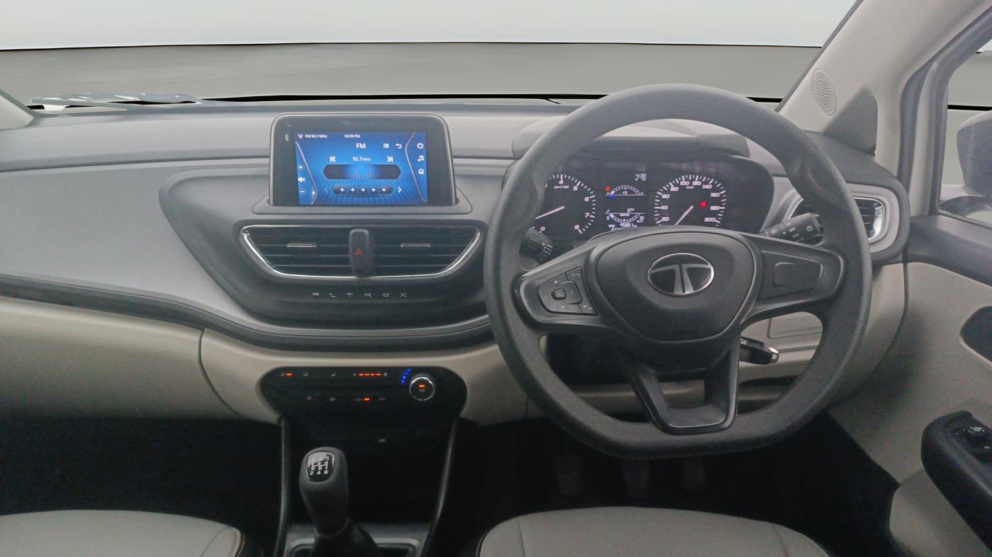 2024 Tata ALTROZ XM Plus (S) Diesel, Diesel, Manual, 45,880 km, Steering Wheel Close Up