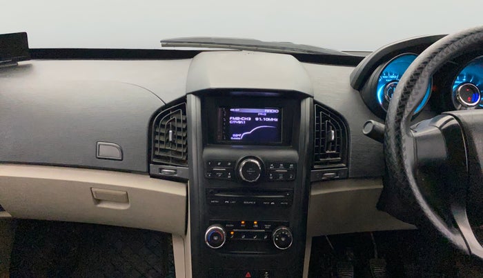 2016 Mahindra XUV500 W4 1.99, Diesel, Manual, 61,726 km, Air Conditioner