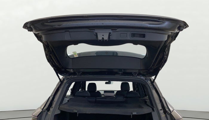 2024 Tata Harrier ADVENTURE PLUS DARK EDITION AT, Diesel, Automatic, 57,919 km, Boot Door Open