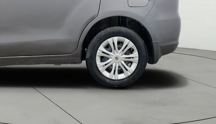 2014 Maruti Ertiga VXI, Petrol, Manual, 48,022 km, Left Rear Wheel