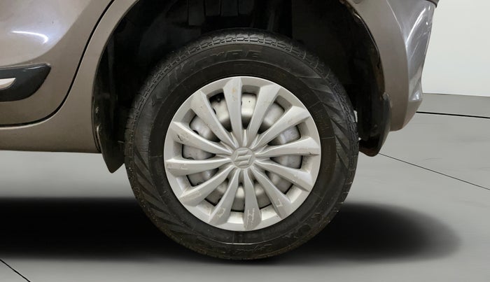 2023 Maruti Swift LXI, Petrol, Manual, 29,593 km, Left Rear Wheel